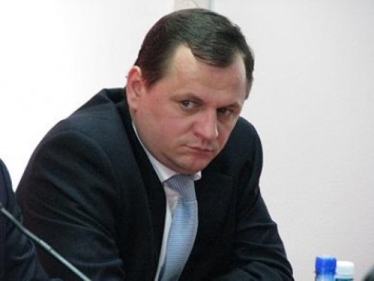 Valse: A fost o formulare incorectă în cazul avocaţilor parlamentari, corectăm raportul pe Statut